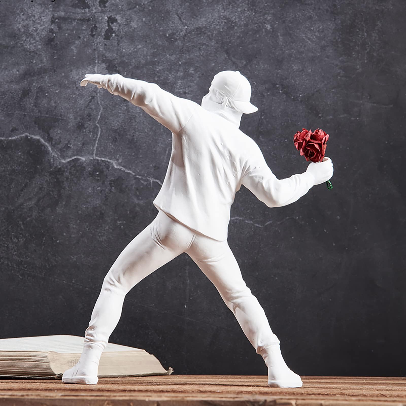 置物 BANKSY FLOWER BOMBER RED ver _57.JPG?set_id=8800005007